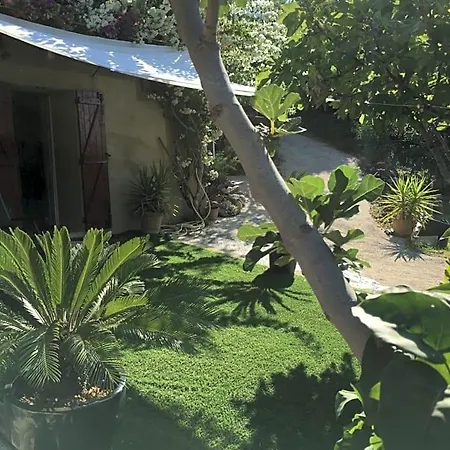 לינה וארוחת בוקר Les Terrasses Sur אוליאולה