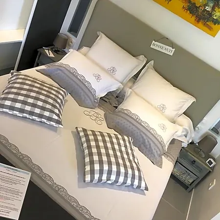 Bed & Breakfast Les Terrasses Sur 4*