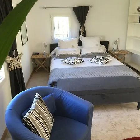 Les Terrasses Sur Bed & Breakfast