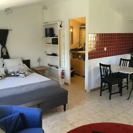 Les Terrasses Sur Bed & Breakfast Ollioules